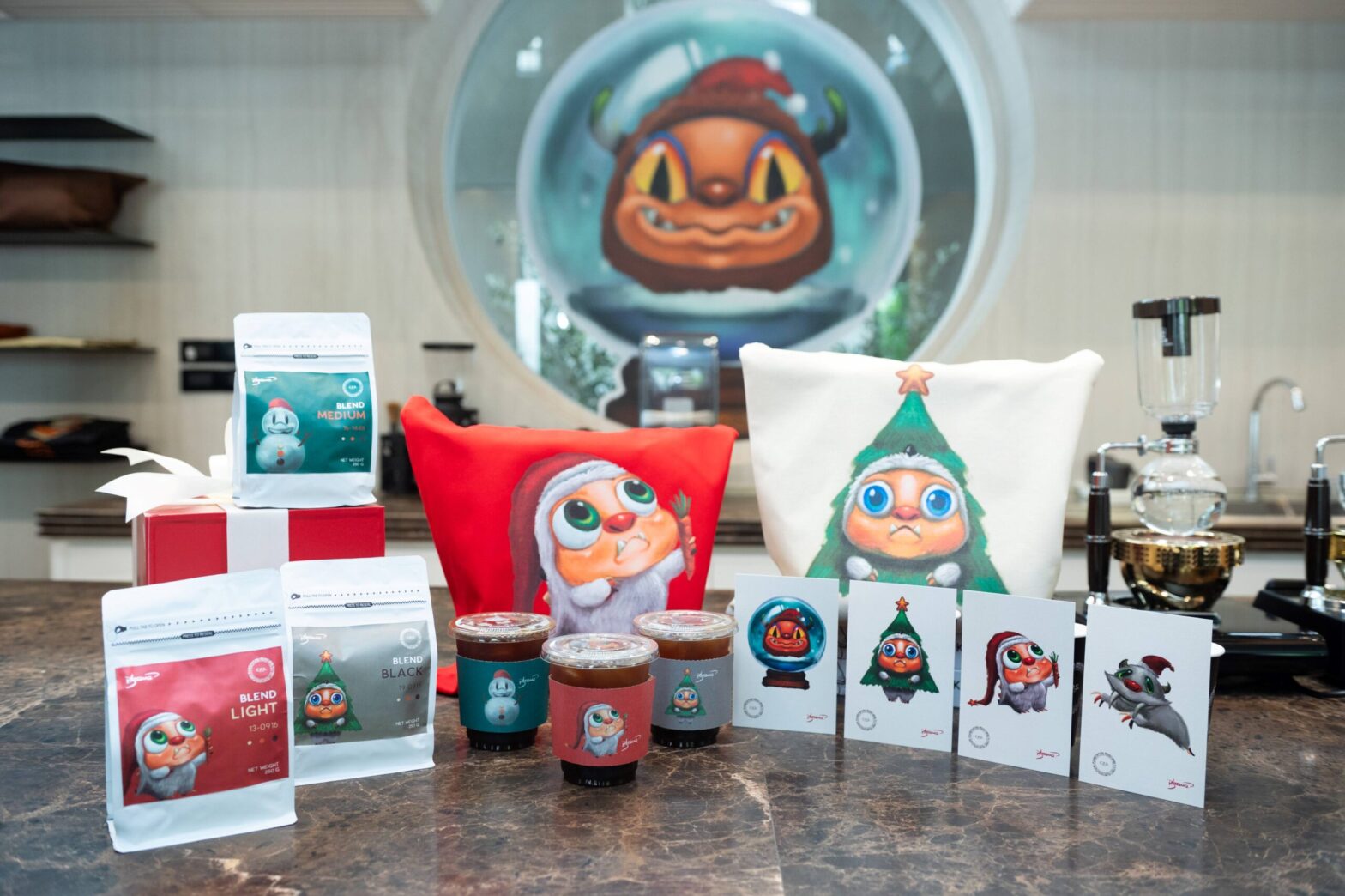 C.P.S. COFFEE จับมือศิลปินสตรีทอาร์ตชื่อดัง “MRKREME” เปิดตัวคอลลาบอเรชั่นพิเศษ ต้อนรับเทศกาลคริสต์มาสไปกับ Mushkin และผองเพื่อน